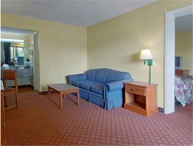 Travelodge Ocala Room photo