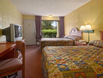 Travelodge Ocala Exterior photo